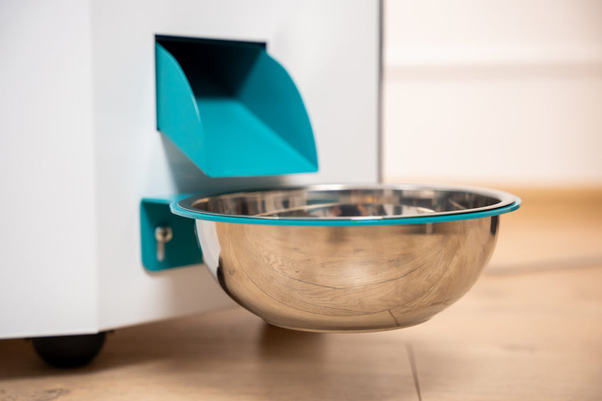 Hranitor automat smart SHAW® pentru caini talie mare, Capacitate 17kg, Programare hrana, Aplicatie mobila, 2 boluri