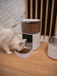 Hranitor automat Smart SHAW® PRO V2 pentru caini si pisici, Aplicatie mobila, Camera video Night Vision, Programabil, 4L