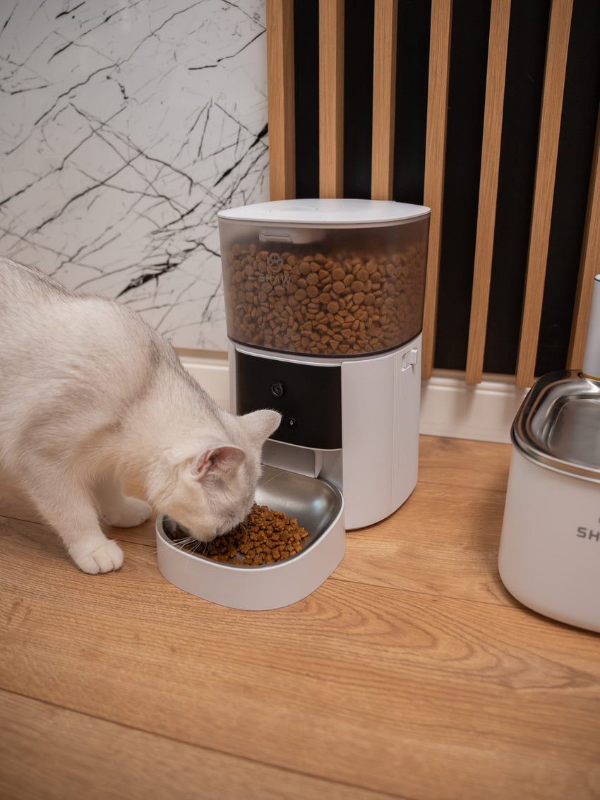Hranitor automat Smart SHAW® PRO V2 pentru caini si pisici, Aplicatie mobila, Camera video Night Vision, Programabil, 4L