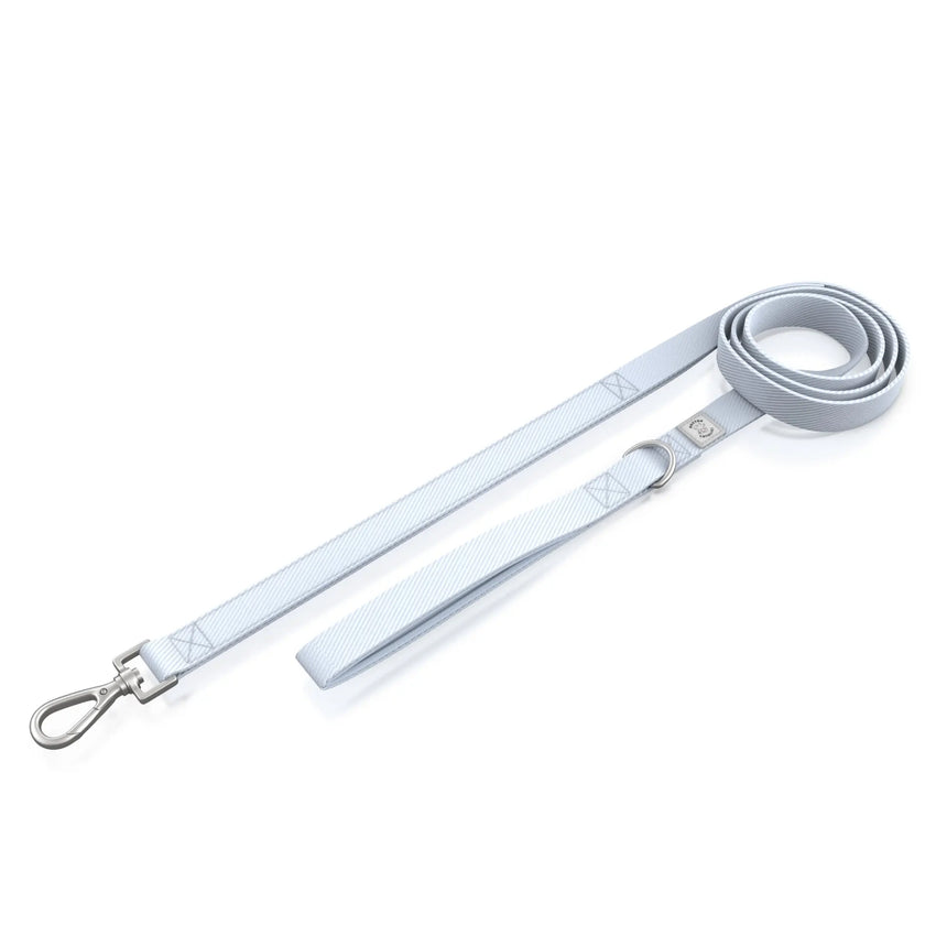 Lesă ultra-ușoară din policoton Doctor Totolici, culoare Baby Blue